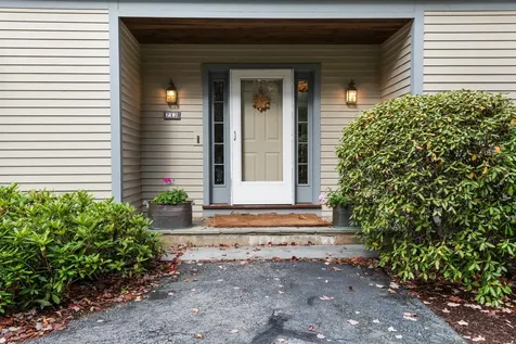 712 Sugarhouse Road New London NH 03257