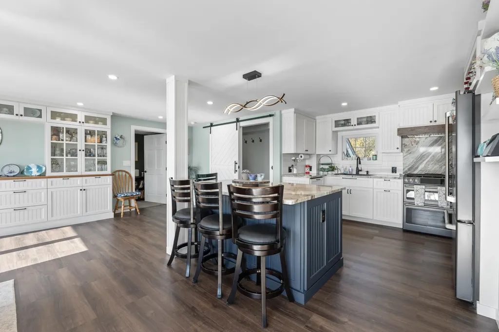 30 Cedar Point Road Durham NH 03824