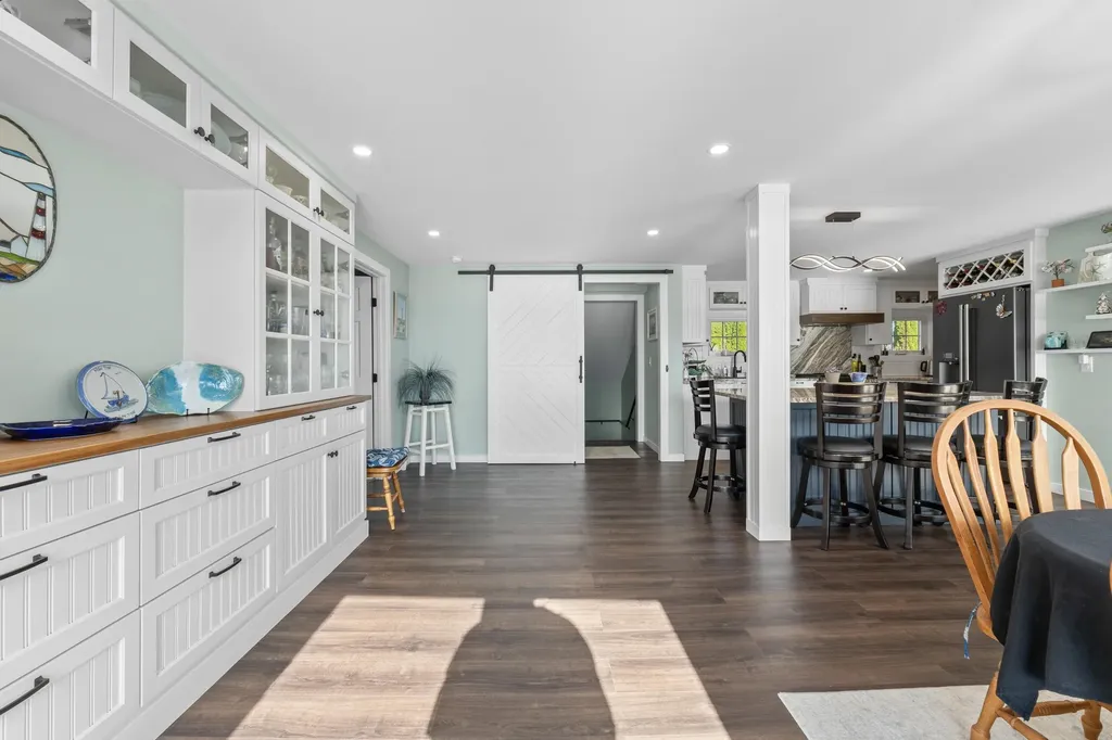 30 Cedar Point Road Durham NH 03824