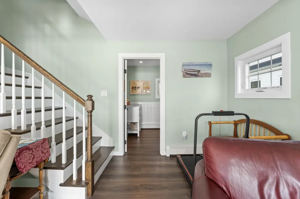 30 Cedar Point Road Durham NH 03824