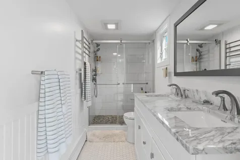 30 Cedar Point Road Durham NH 03824