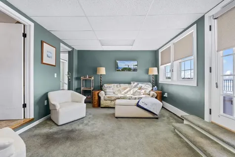 30 Cedar Point Road Durham NH 03824