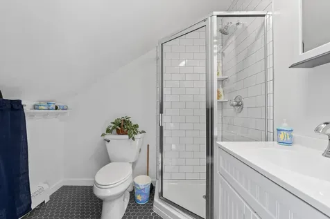 30 Cedar Point Road Durham NH 03824