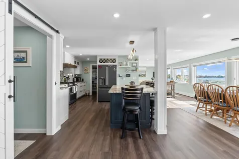 30 Cedar Point Road Durham NH 03824