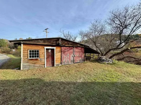 74 Chicken Farm Road Corinth VT 05040