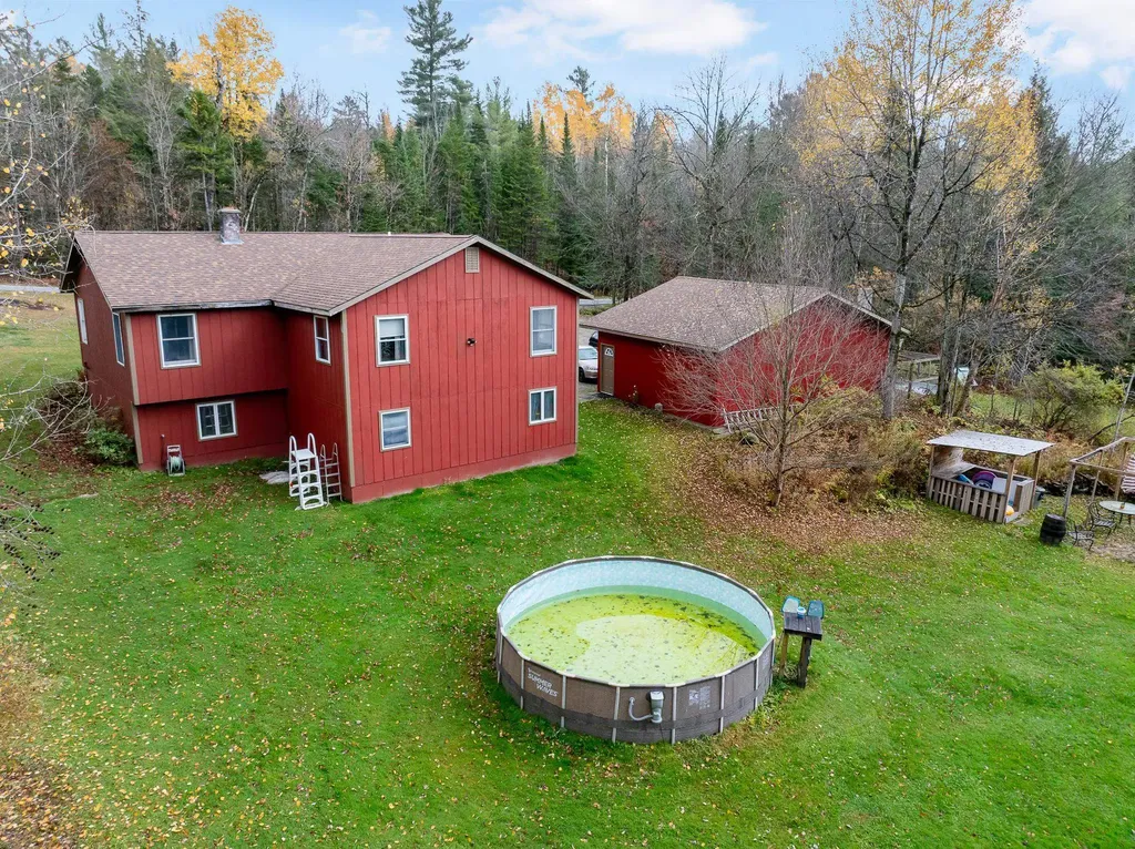 2016 Hinman Settler Road Derby VT 05829