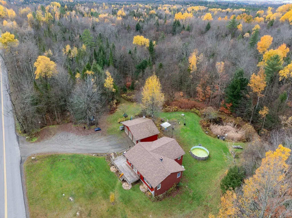 2016 Hinman Settler Road Derby VT 05829