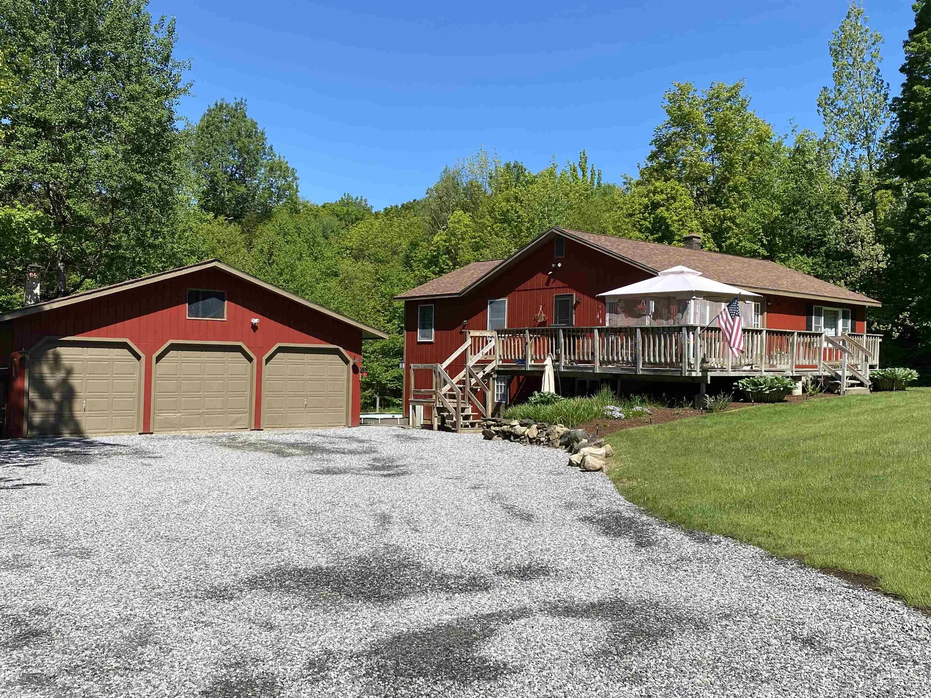 2016 Hinman Settler Road Derby VT 05829