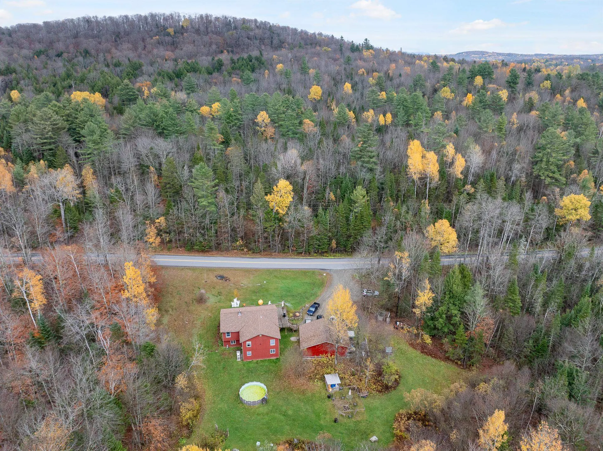 2016 Hinman Settler Road Newport City VT 05855