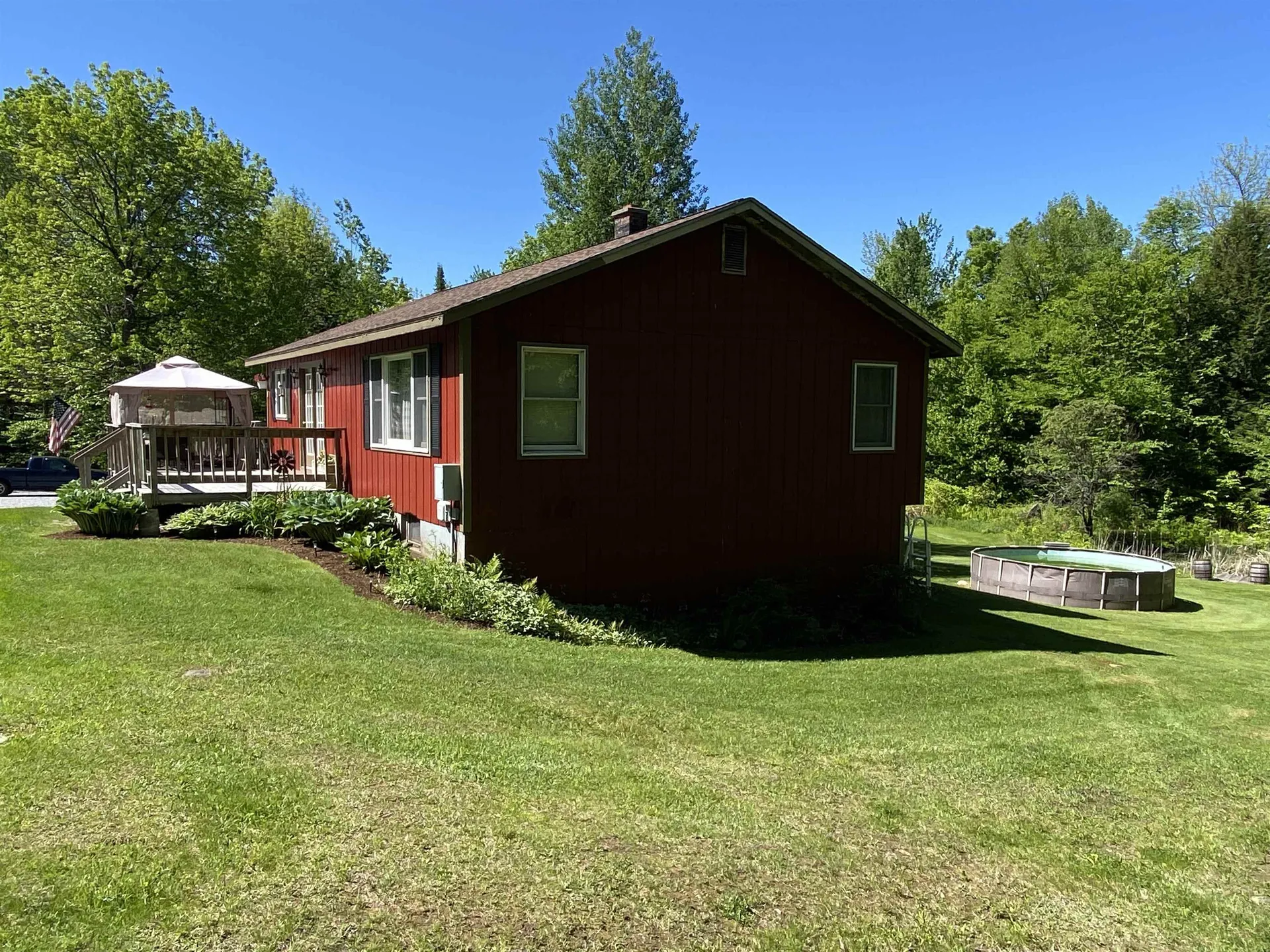 2016 Hinman Settler Road Derby VT 05829