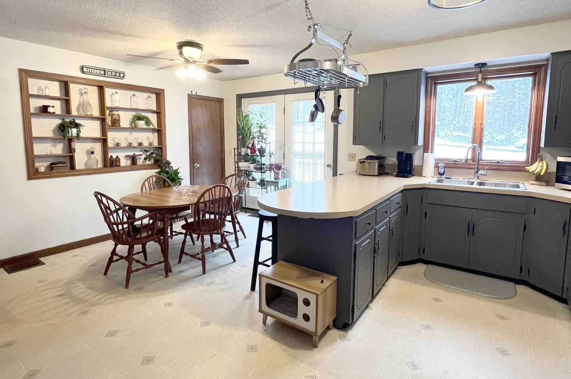 2016 Hinman Settler Road Derby VT 05829