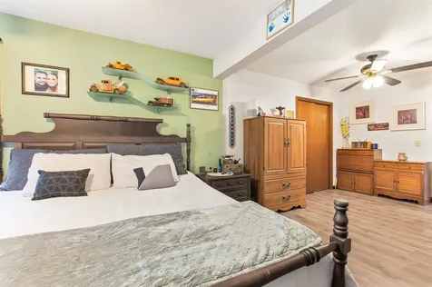 2016 Hinman Settler Road Newport City VT 05855