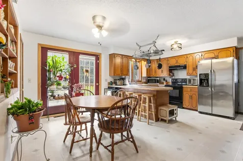 2016 Hinman Settler Road Newport City VT 05855