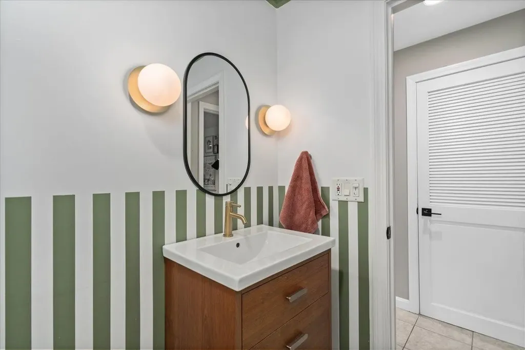 18 Storybrook Lane Amherst NH 03031