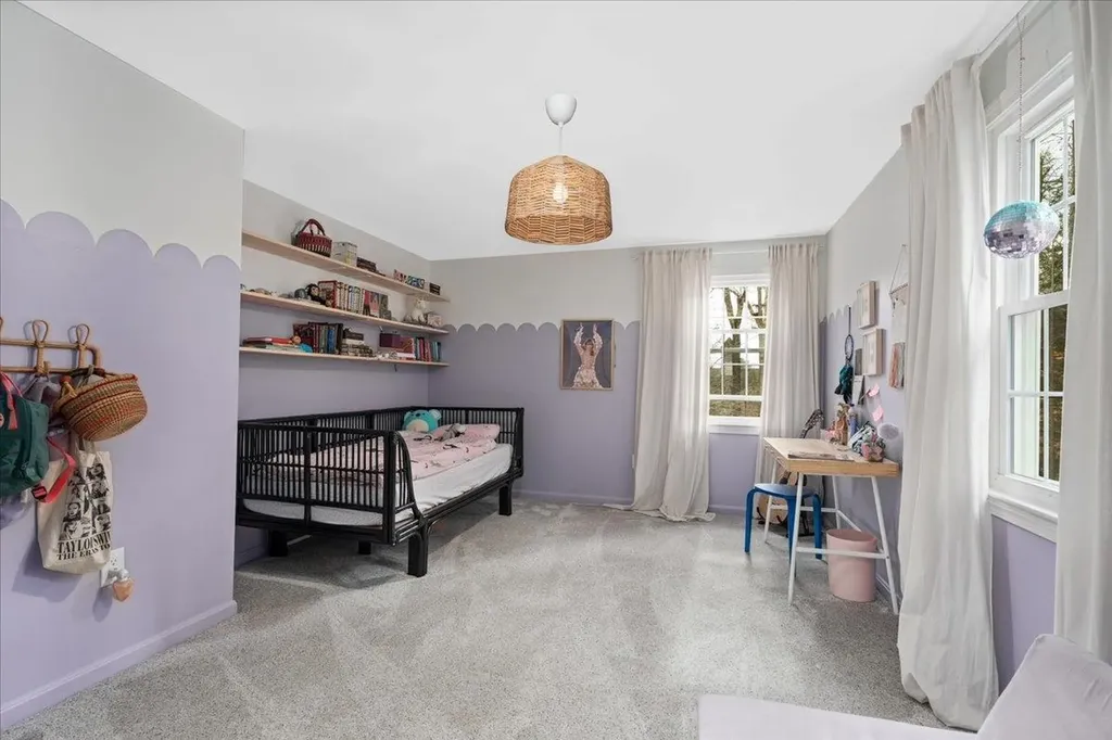 18 Storybrook Lane Amherst NH 03031