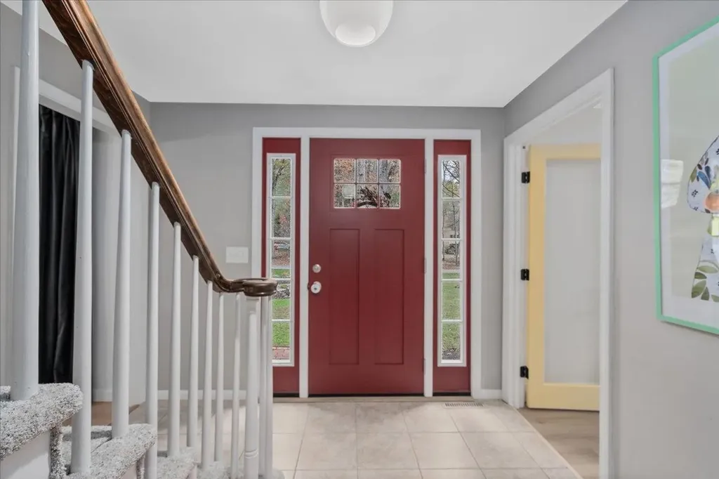 18 Storybrook Lane Amherst NH 03031