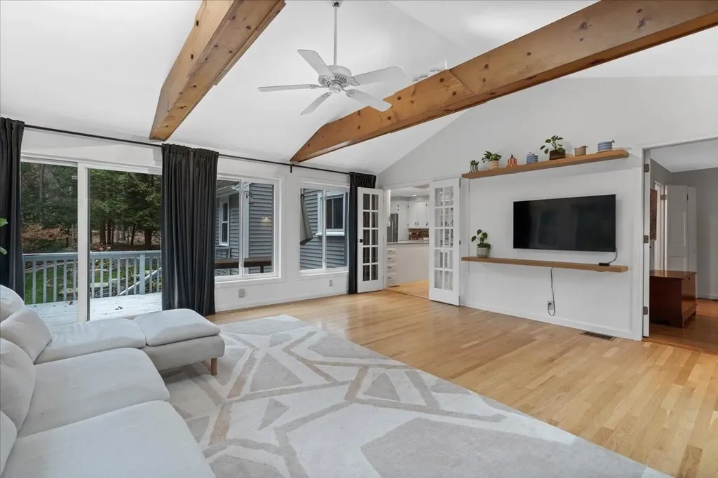 18 Storybrook Lane Amherst NH 03031