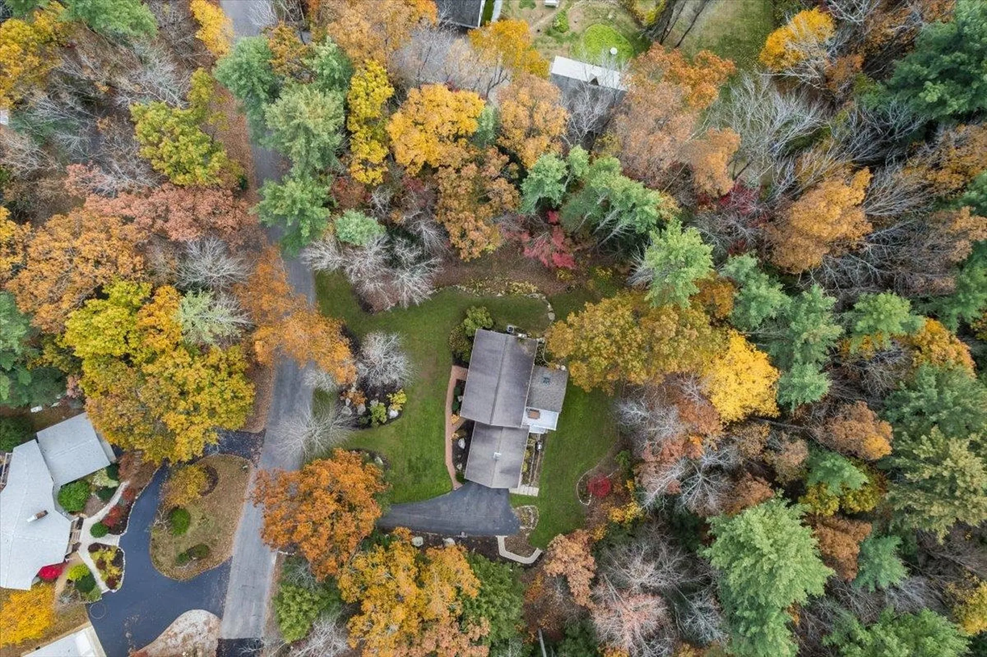 18 Storybrook Lane Amherst NH 03031