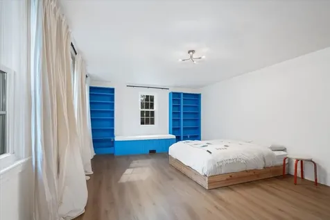 18 Storybrook Lane Amherst NH 03031