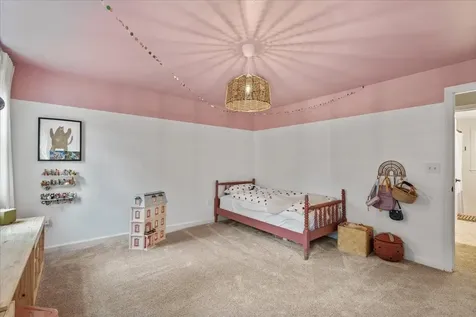 18 Storybrook Lane Amherst NH 03031