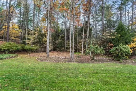 18 Storybrook Lane Amherst NH 03031