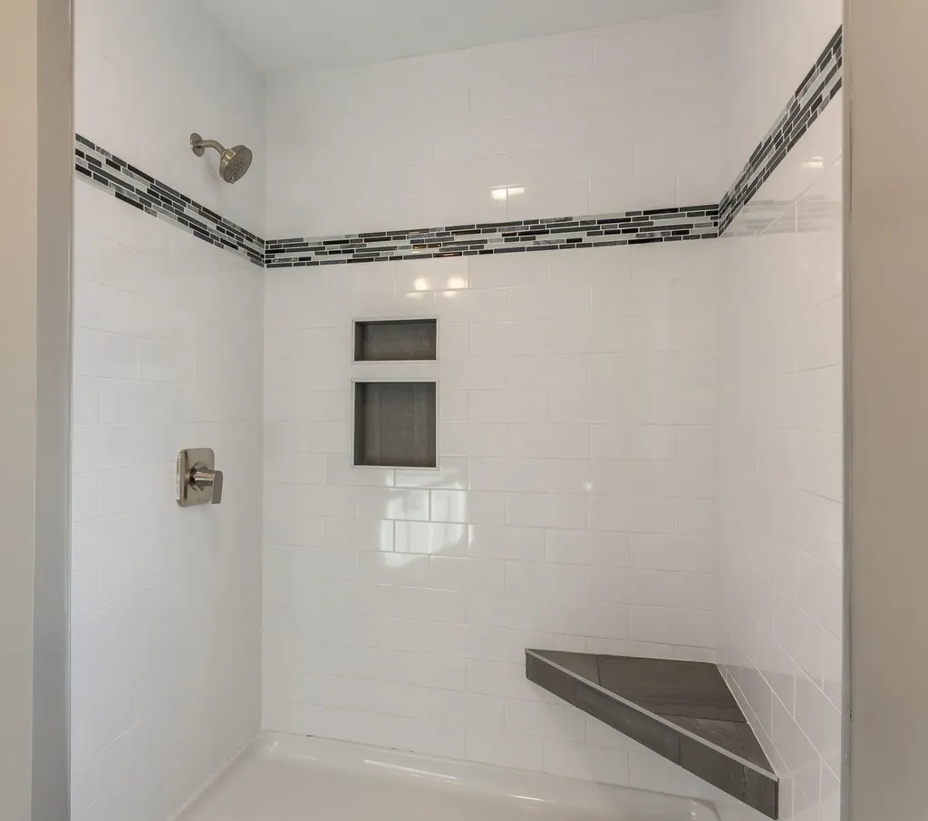 20 Hilliard Road Kensington NH 03833