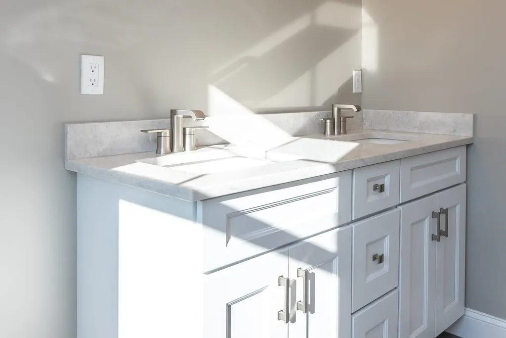 20 Hilliard Road Kensington NH 03833