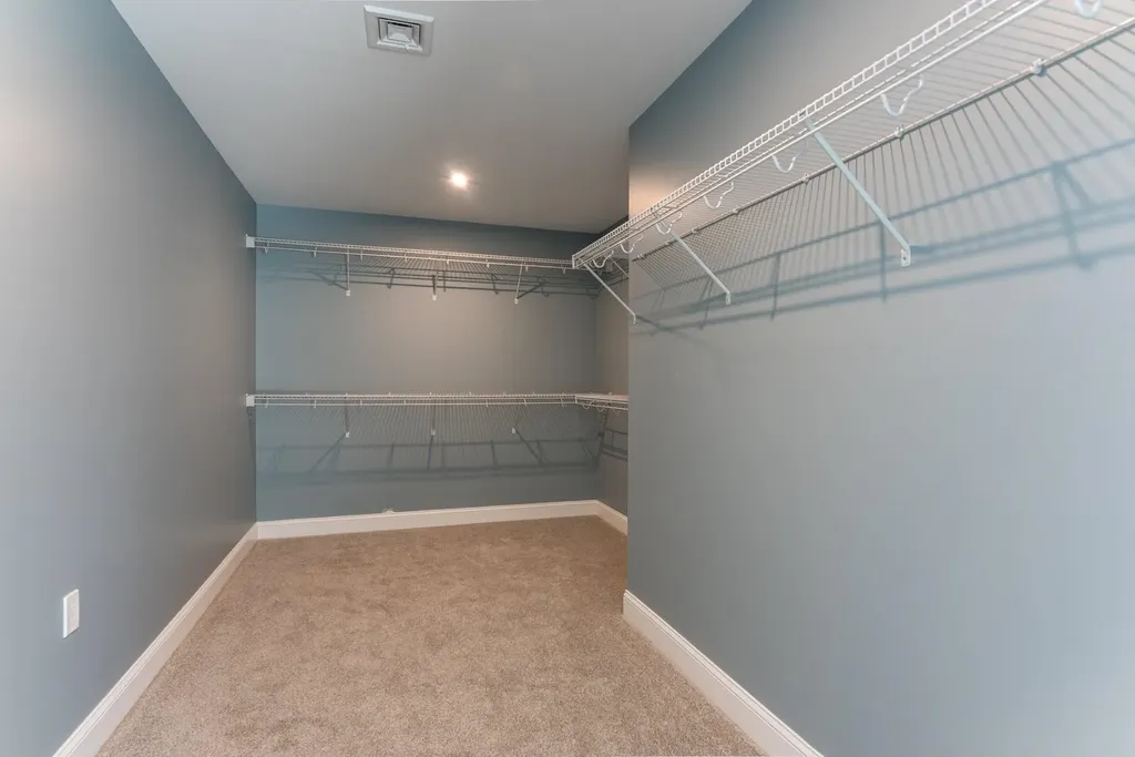 20 Hilliard Road Kensington NH 03833