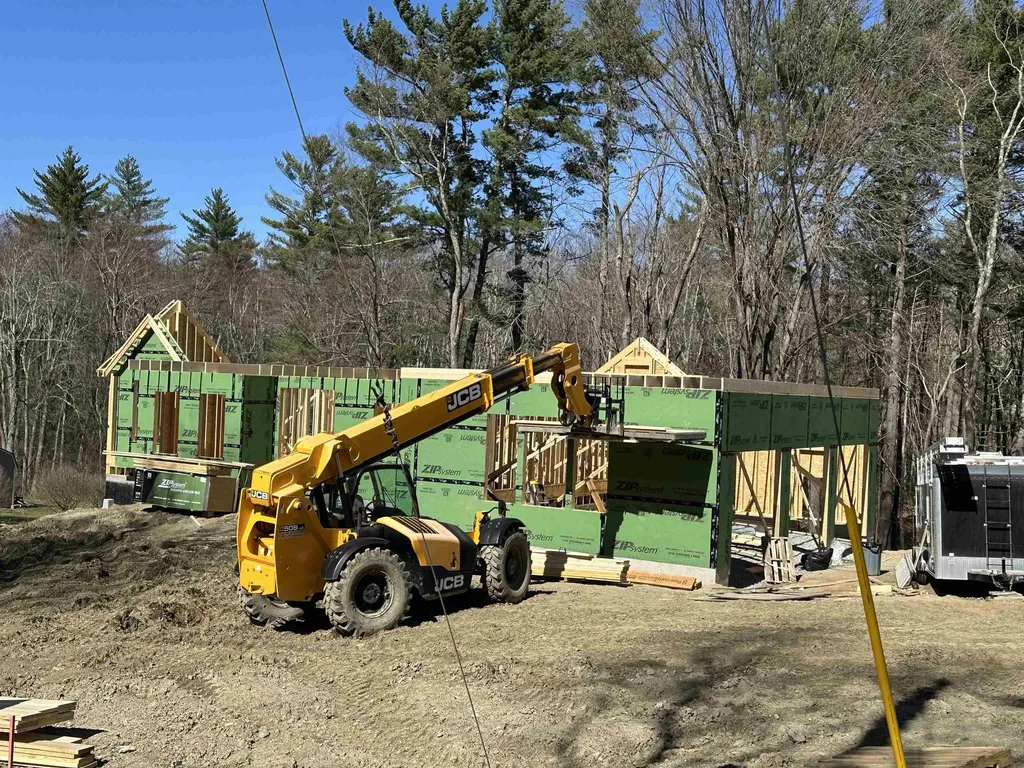 20 Hilliard Road Kensington NH 03833-5516