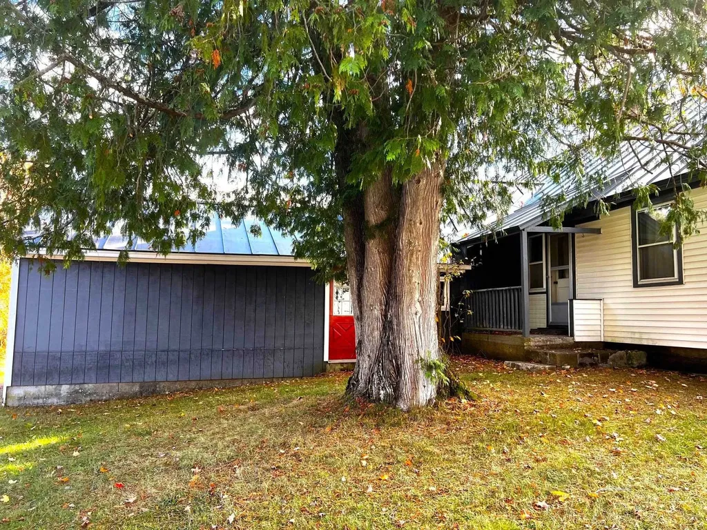 54 Franklin Road Salisbury NH 03268