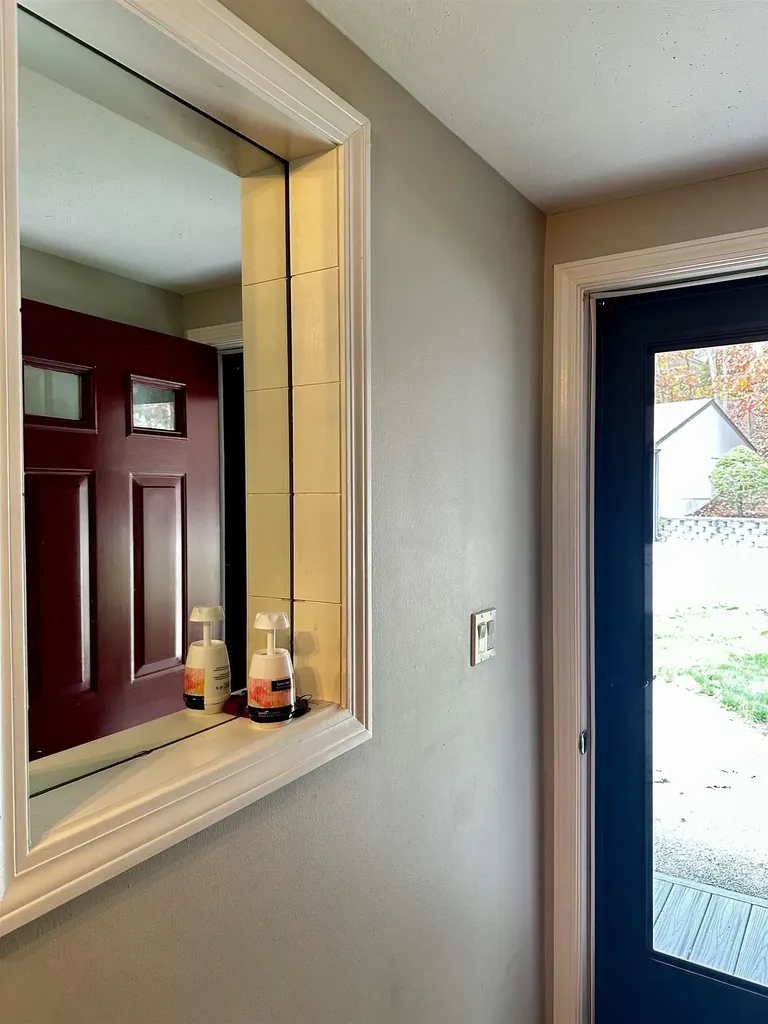 22 Essex Green Court Merrimack NH 03054