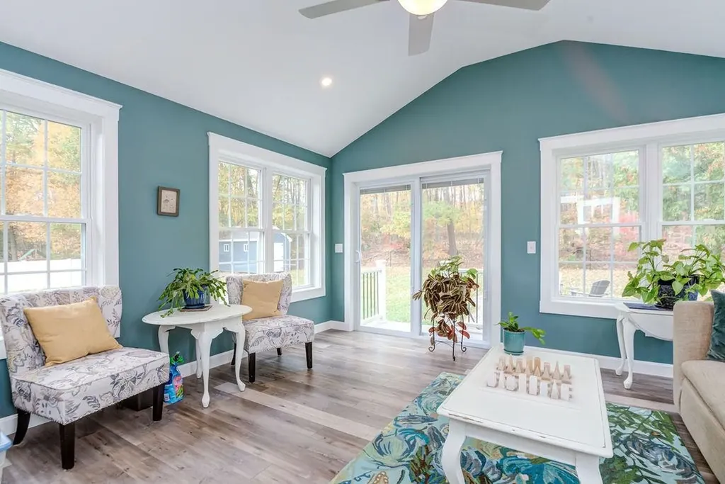 11 Sleepy Hollow Road Atkinson NH 03811