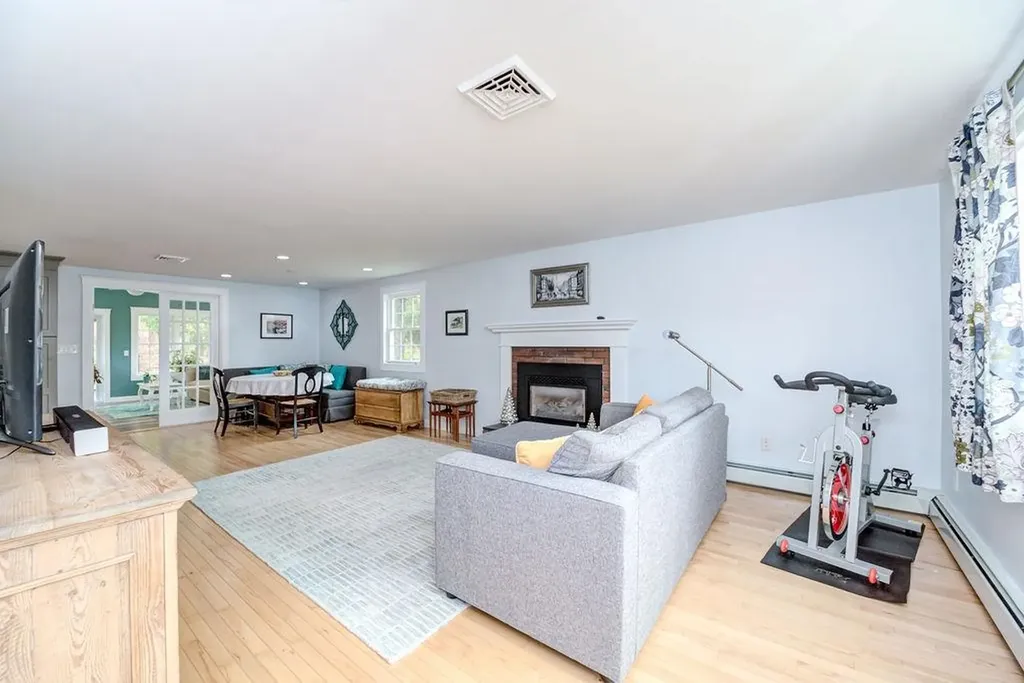 11 Sleepy Hollow Road Atkinson NH 03811