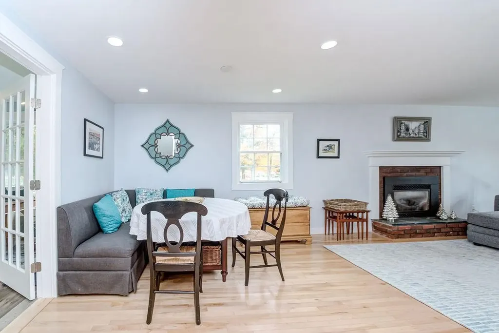 11 Sleepy Hollow Road Atkinson NH 03811