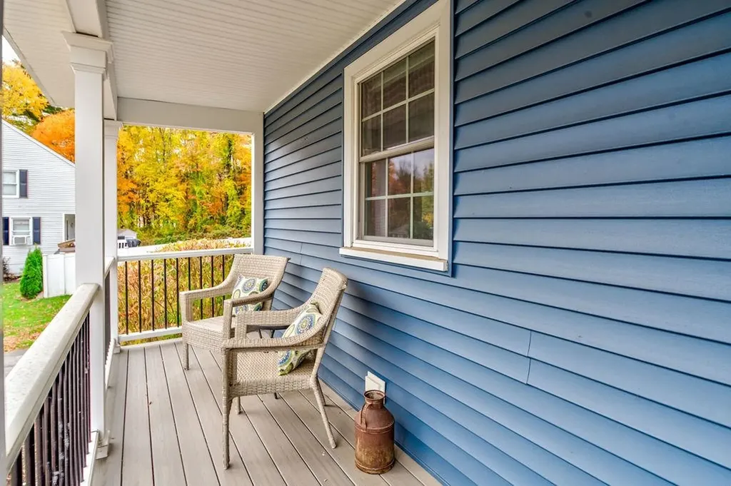 11 Sleepy Hollow Road Atkinson NH 03811