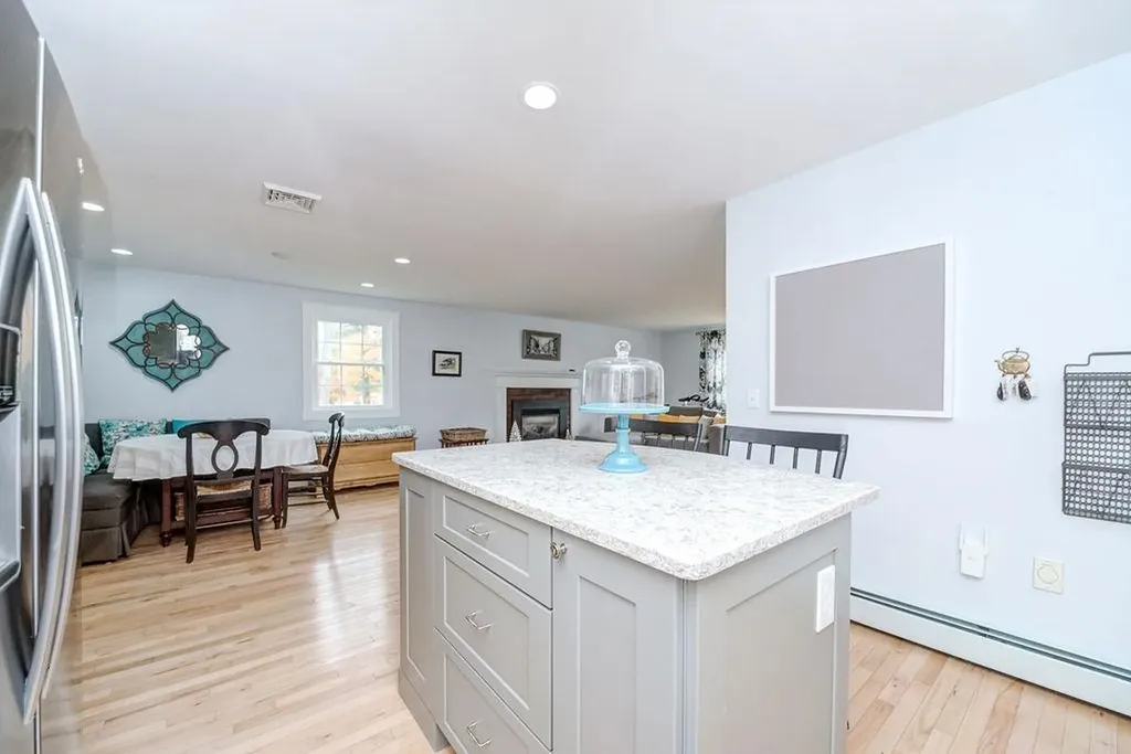 11 Sleepy Hollow Road Atkinson NH 03811