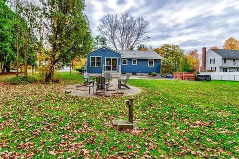 11 Sleepy Hollow Road Atkinson NH 03811