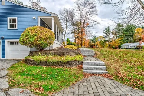 11 Sleepy Hollow Road Atkinson NH 03811