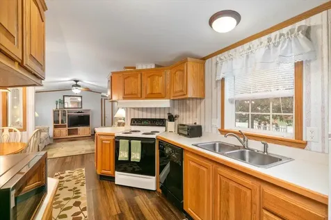 38 Rosemary Street Salem NH 03079