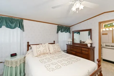 38 Rosemary Street Salem NH 03079