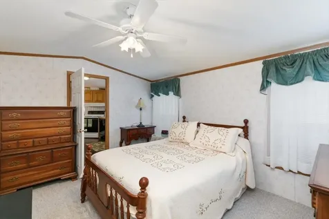 38 Rosemary Street Salem NH 03079