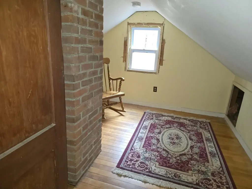 8 42nd Street Claremont NH 03743