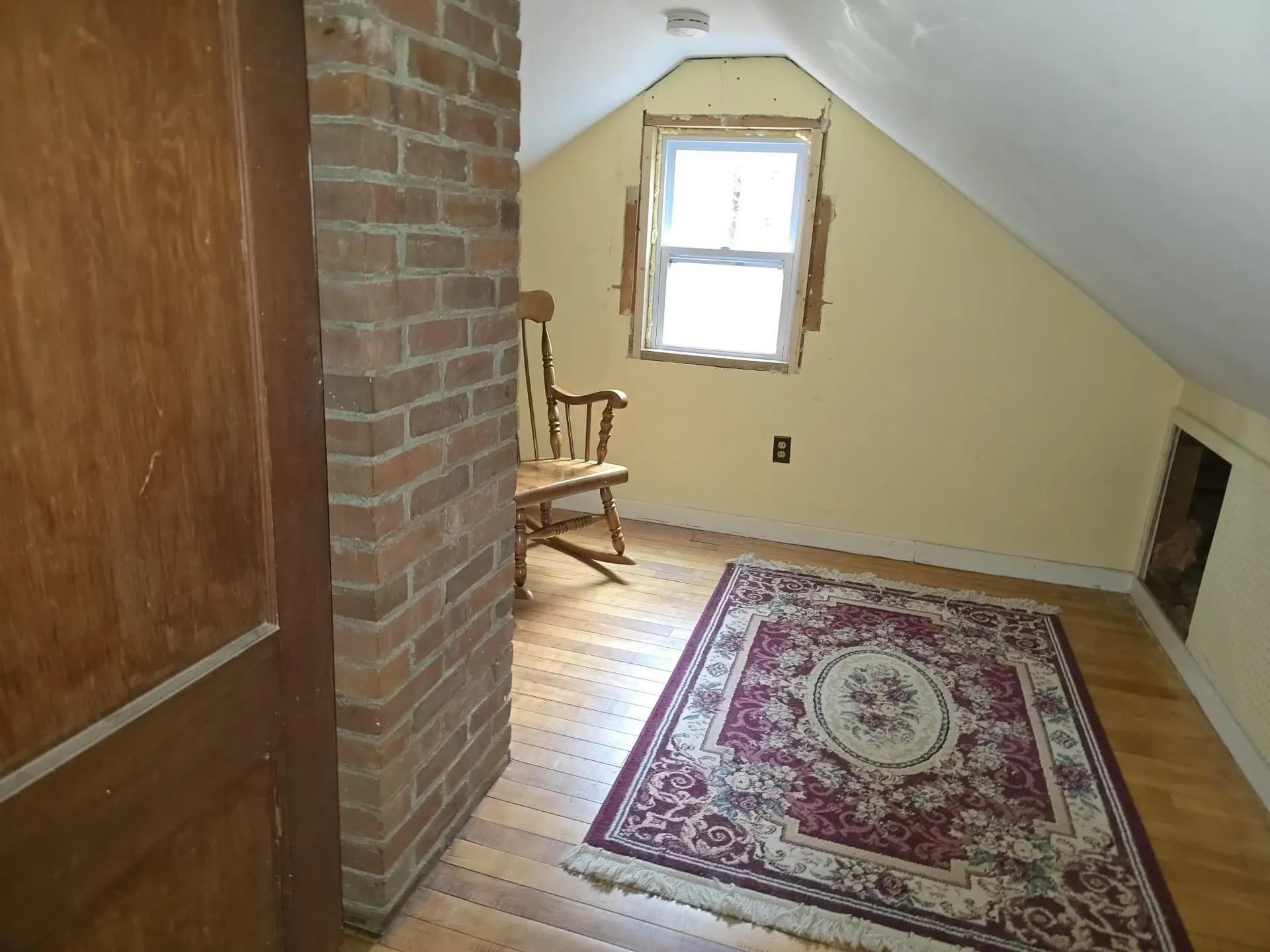 8 42nd Street Claremont NH 03743