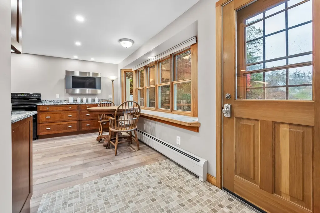 233 Route 10 Piermont NH 03779