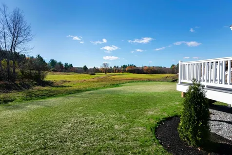 8 Acadia Drive Hudson NH 03051