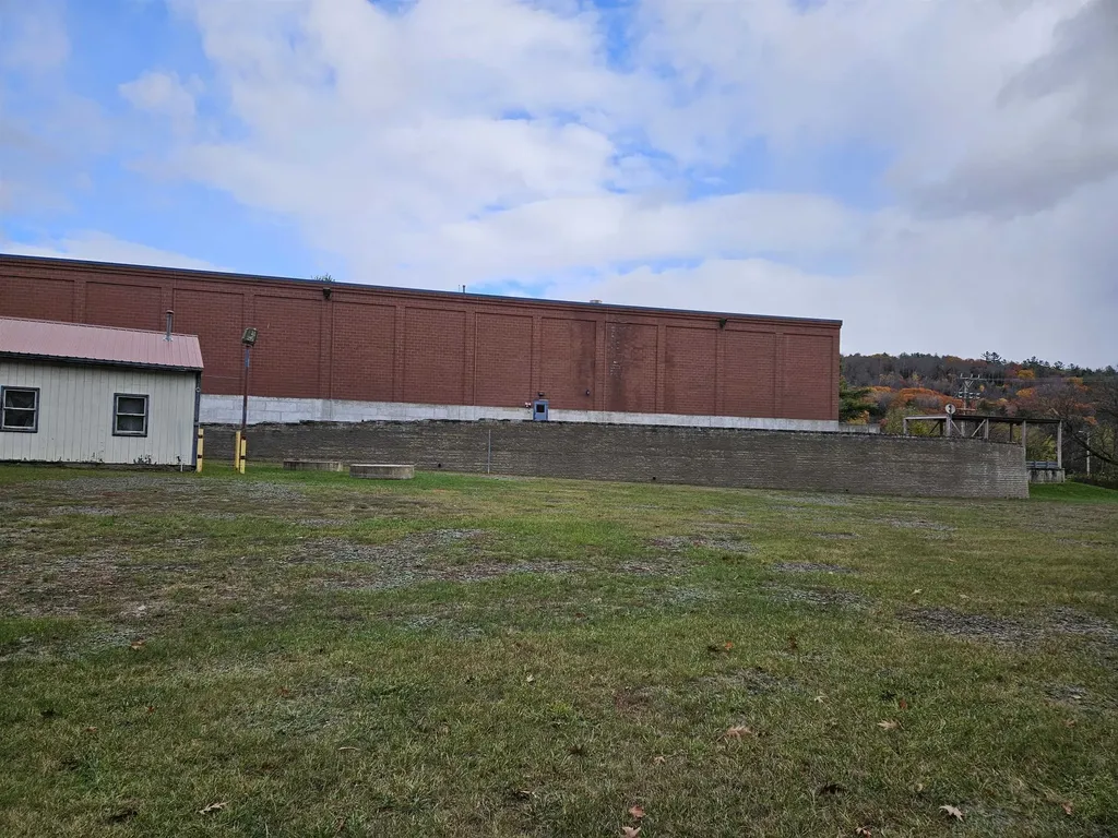 352 Papermill Road Ryegate VT 05042