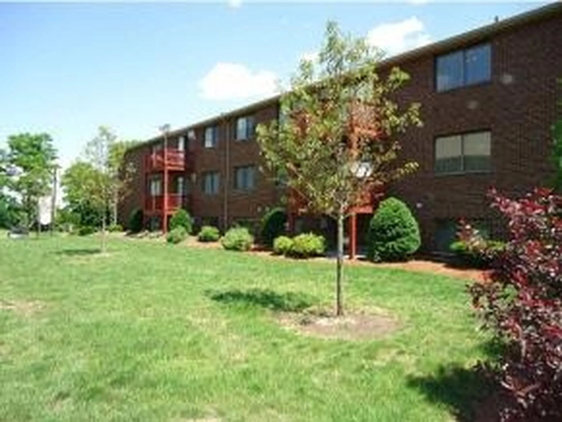 99 Powers Street Milford NH 03055