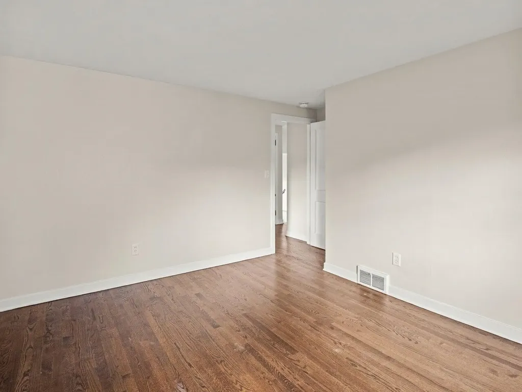 20 Proctor Avenue South Burlington VT 05403