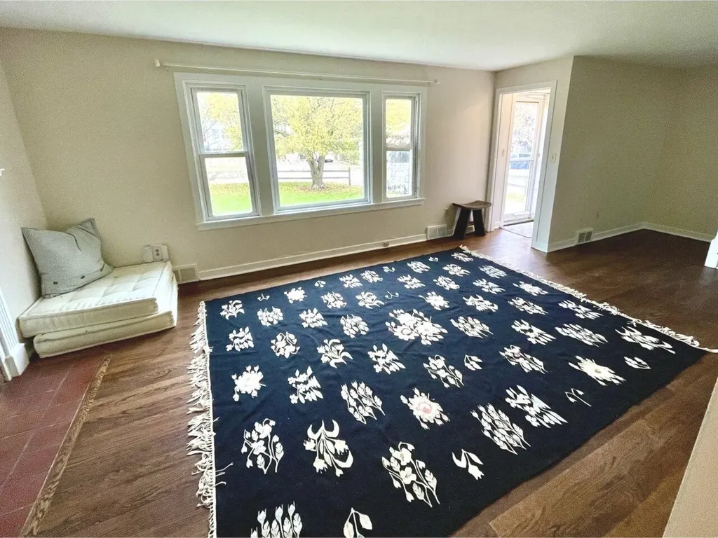 20 Proctor Avenue South Burlington VT 05403