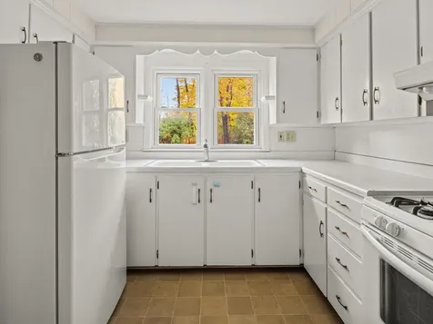 20 Proctor Avenue South Burlington VT 05403